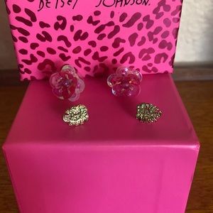 Betsy Johnson gold leaf earrings with green crystals. Hot pink plastic roses.